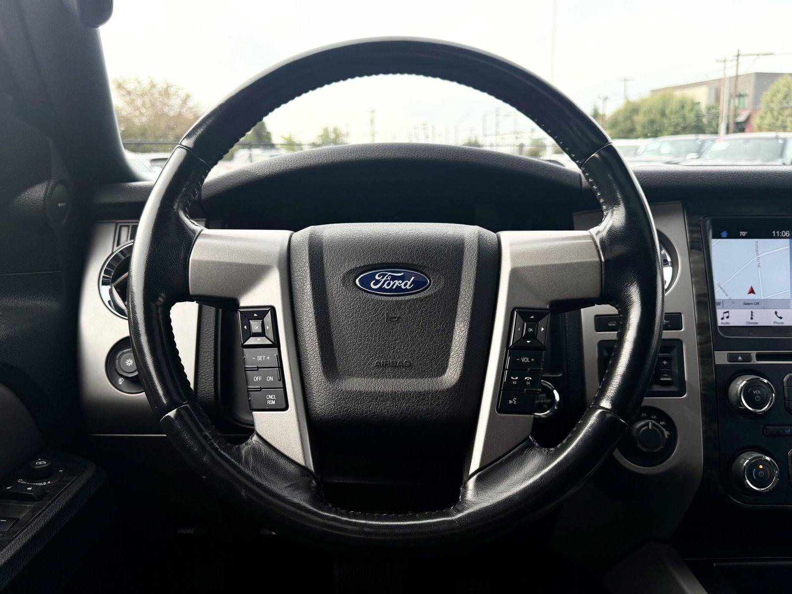 Used 2017 Ford Expedition Max Limited AWD/4WD image 25