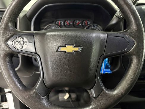 Used 2018 Chevrolet Silverado 1500 W/T w/ Trailering Package AWD/4WD image 20