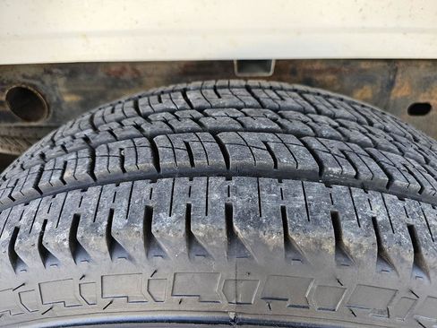 Used 2000 Chevrolet Silverado 1500 LS RWD image 57