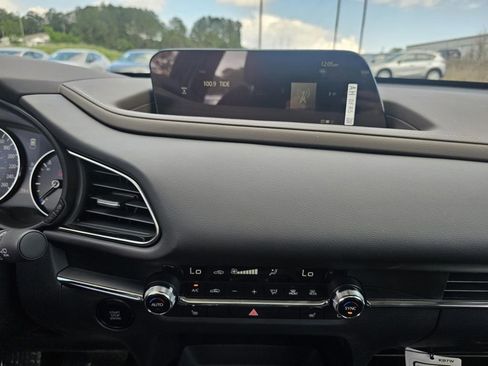 New 2025 MAZDA CX-30 AWD 2.5 S w/ Premium Package image 26