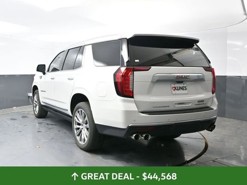 Used 2021 GMC Yukon Denali w/ Denali Premium Package image 12