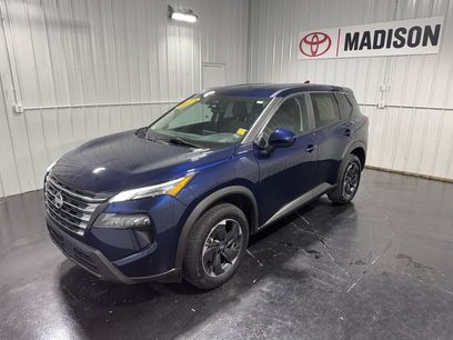 Used 2024 Nissan Rogue SV