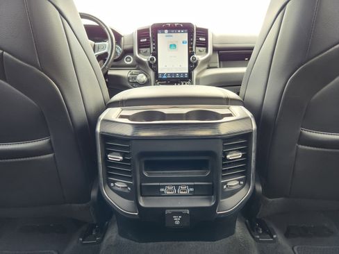Used 2023 RAM 1500 Laramie AWD/4WD image 13