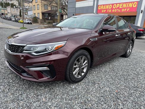 Used 2020 Kia Optima LX image 1