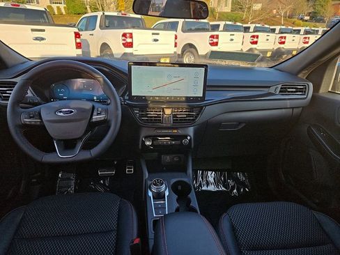 New 2024 Ford Escape ST-Line Select w/ Tech Pack #2 image 8