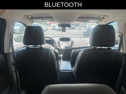 Used 2017 Ford Escape SE FWD image 6