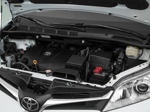 Used 2020 Toyota Sienna LE FWD image 16