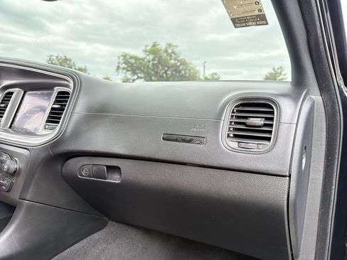 Used 2022 Dodge Charger SRT Hellcat w/ Harman/Kardon Audio Group image 26