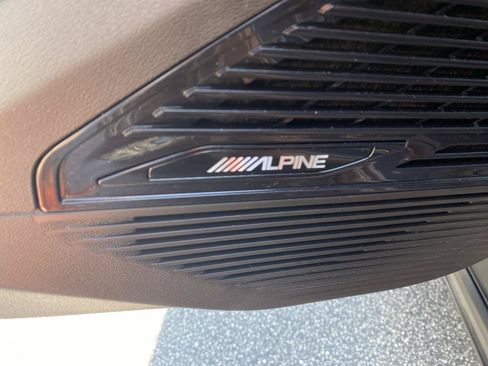 Used 2025 Jeep Wagoneer S Limited AWD/4WD image 18