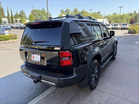 Certified 2026 Toyota Land Cruiser w/ Premium Package AWD/4WD image 6