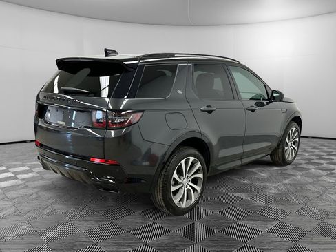 Used 2025 Land Rover Discovery Sport Dynamic SE image 6