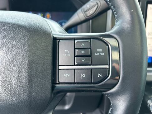 Certified 2025 Ford F350 Platinum image 33