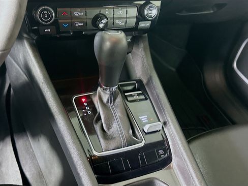 Used 2022 Jeep Compass Latitude image 24