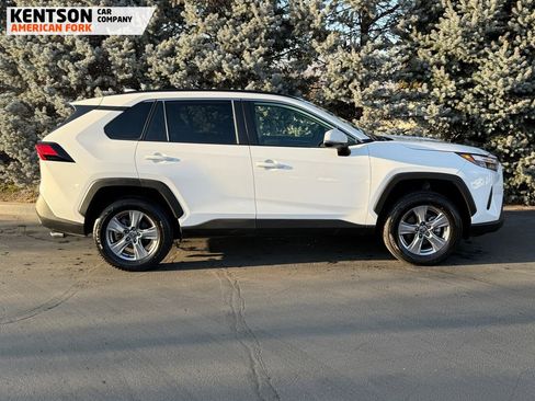 Used 2025 Toyota RAV4 XLE image 10