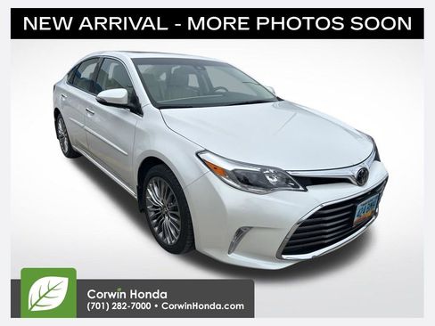 Used 2018 Toyota Avalon Limited w/ Carpet Mat Package image 1