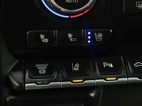 Used 2022 Chevrolet Silverado 3500 High Country AWD/4WD image 42