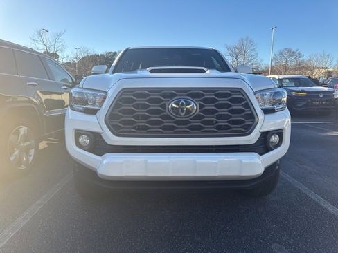 Used 2022 Toyota Tacoma TRD Sport image 6