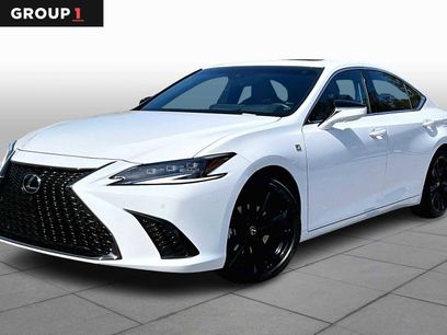 Used 2023 Lexus ES 350 F Sport w/ Accessory Package (Z1)