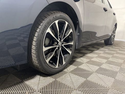 Used 2018 Toyota Corolla SE FWD image 26