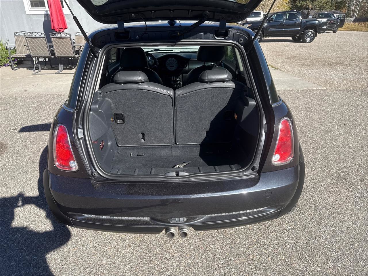Used 2006 MINI Cooper S FWD image 11