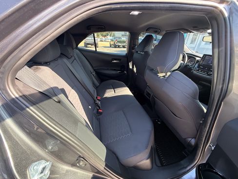 Used 2022 Toyota Corolla SE FWD image 16