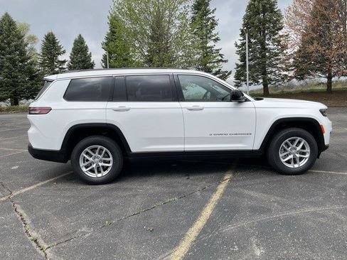 New 2025 Jeep Grand Cherokee L Laredo w/ Luxury Tech Group I image 7