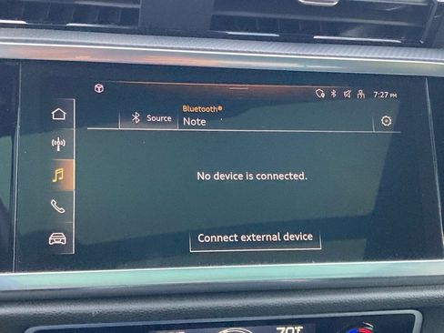 Used 2025 Audi Q3 2.0T Premium image 23