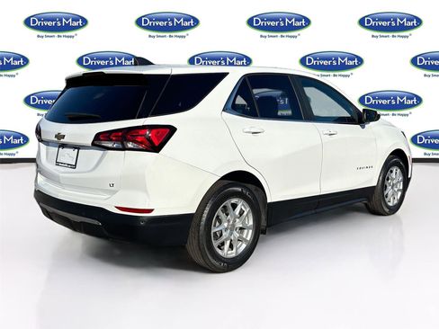 Used 2022 Chevrolet Equinox LT w/ Driver Convenience Package image 7