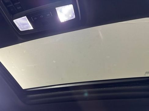 Used 2019 Toyota Tacoma TRD Sport image 33