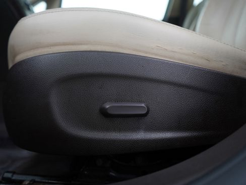 Used 2013 Buick Verano Leather image 21