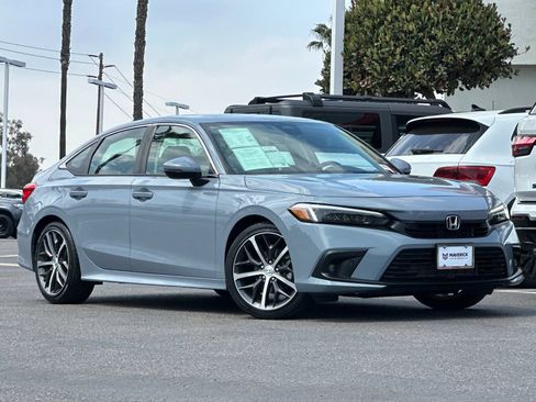 Used 2024 Honda Civic Touring image 8