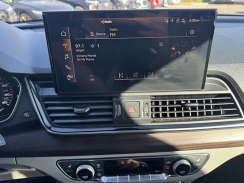 Used 2023 Audi Q5 2.0T Premium w/ Convenience Package image 17
