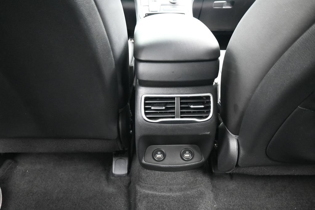 Used 2023 Hyundai Santa Fe SEL w/ Premium Package FWD image 41