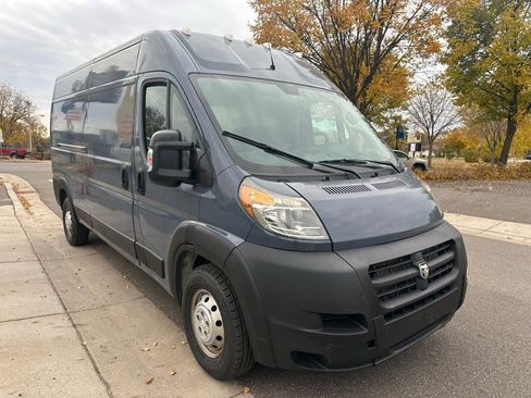 Used 2018 RAM ProMaster 2500 image 2