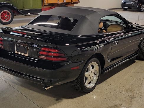 Used 1995 Ford Mustang GT RWD image 32