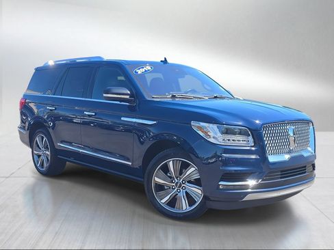 Used 2019 Lincoln Navigator Reserve AWD/4WD image 1