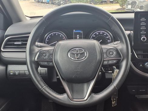 Used 2024 Toyota Camry SE FWD image 14