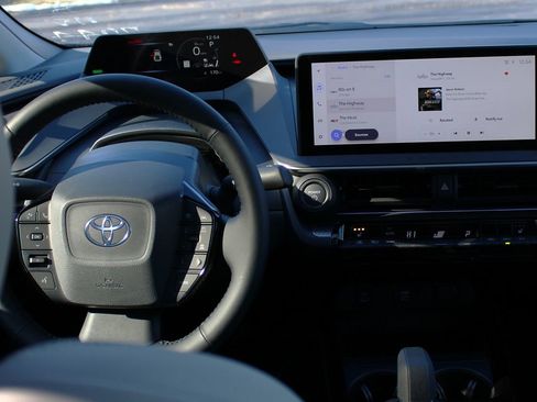 New 2026 Toyota Prius XLE FWD image 21