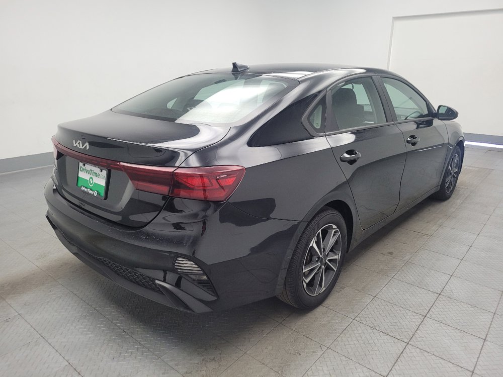 Used 2024 Kia Forte LXS FWD image 9