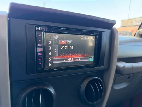 Used 2009 Jeep Wrangler Unlimited X AWD/4WD image 18