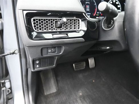 Used 2023 Honda Civic Sport image 26