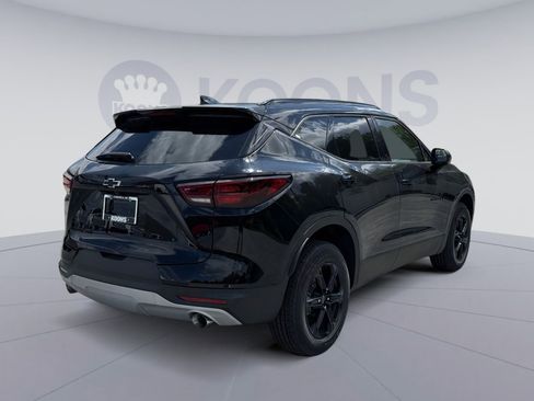New 2025 Chevrolet Blazer LT w/ Convenience Package image 7