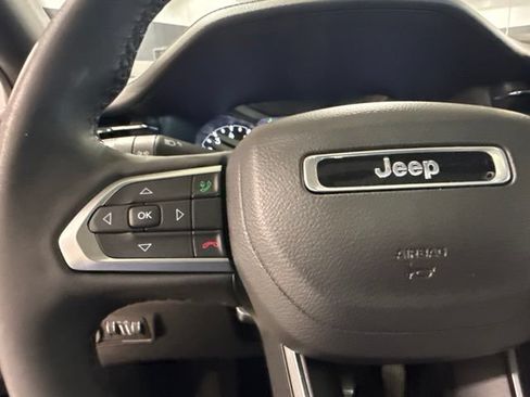 Used 2023 Jeep Compass Limited w/ Sun and Sound Group AWD/4WD image 36