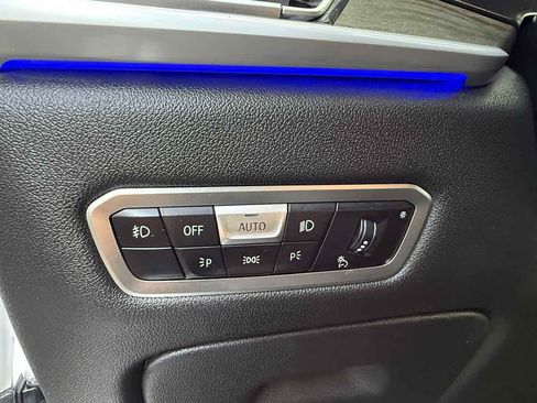 Used 2020 BMW X7 xDrive40i w/ Premium Package image 28