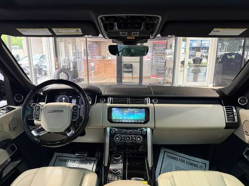 Used 2017 Land Rover Range Rover Supercharged AWD/4WD image 24