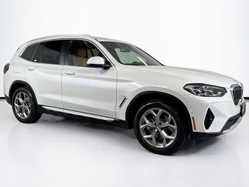 Used 2024 BMW X3 xDrive30i w/ Convenience Package image 3