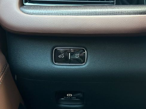 New 2026 Lincoln Navigator Reserve AWD/4WD image 28