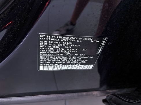 Used 2019 Volkswagen Atlas SE w/ Towing Package FWD image 36