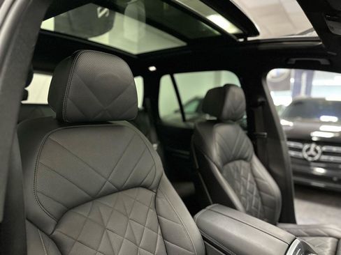 Used 2023 BMW X5 M50i w/ Executive Package AWD/4WD image 37