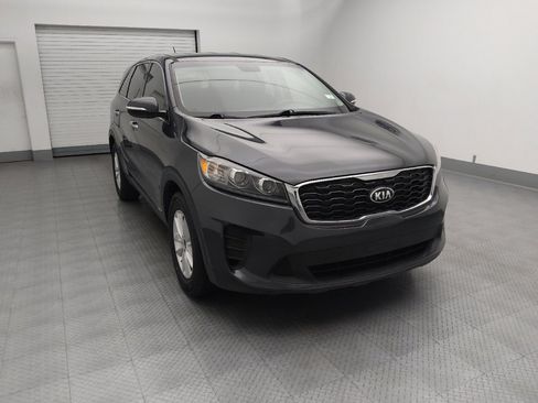 Used 2019 Kia Sorento AWD V6 image 14